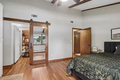 5806  Glen Flora Dr, Greendale, WI 53129 - Photo 28