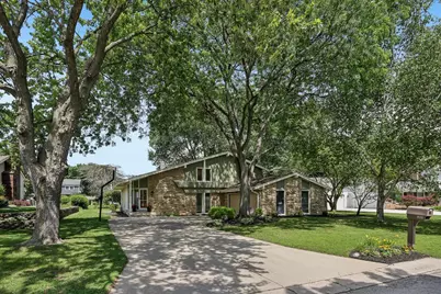 5806  Glen Flora Dr, Greendale, WI 53129 - Photo 46