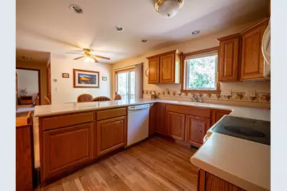 2671 W Wingate Ln, West Bend, WI 53090 - Photo 6