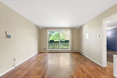 3635 N Tucker Pl #203, Milwaukee, WI 53222 - Photo 6
