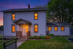 102 N Jefferson St, Racine, WI 53185 - Photo 26