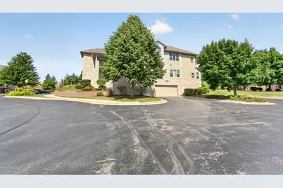 470 N Silverbrook Dr #202, West Bend, WI 53090 - Photo 26