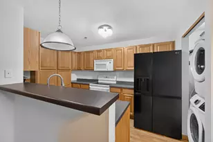 470 N Silverbrook Dr, West Bend, WI 53090 - Photo 6