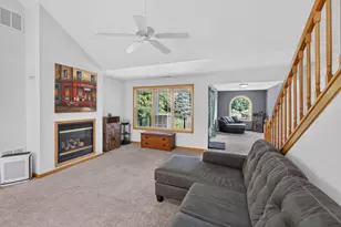 470 N Silverbrook Dr, West Bend, WI 53090 - Photo 4