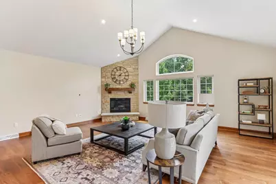 2210  Kayla Dr, Waukesha, WI 53188 - Photo 12