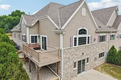 2210  Kayla Dr, Waukesha, WI 53188 - Photo 6
