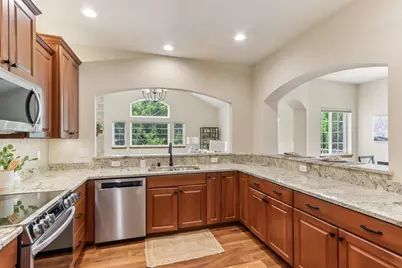 2210  Kayla Dr, Waukesha, WI 53188 - Photo 16
