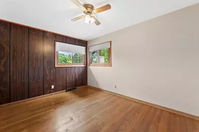 1607  Neenah St, Watertown, WI 53094 - Photo 20
