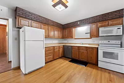 1607  Neenah St, Watertown, WI 53094 - Photo 8