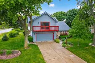 6028 Quaker Hill Rd, Racine, WI 53406 - Photo 48