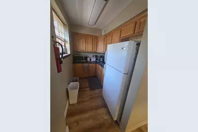 12465 W Burleigh Rd, Brookfield, WI 53005 - Photo 10