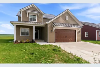 122  Luxembourg Brotherhood Blvd, Belgium, WI 53004 - Photo 1
