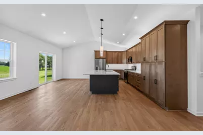 130  Luxembourg Brotherhood Blvd, Belgium, WI 53004 - Photo 2