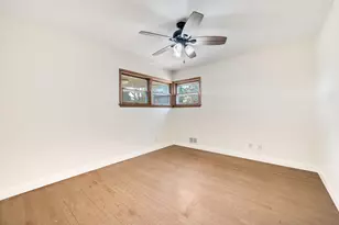 3162 S 72nd St, Milwaukee, WI 53219 - Photo 4