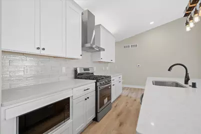 772  Eastern Ave, West Bend, WI 53095 - Photo 6