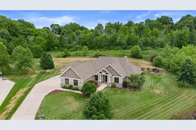5465 S Baneberry Ct, New Berlin, WI 53146 - Photo 42