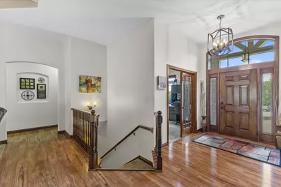 5465 S Baneberry Ct, New Berlin, WI 53146 - Photo 16