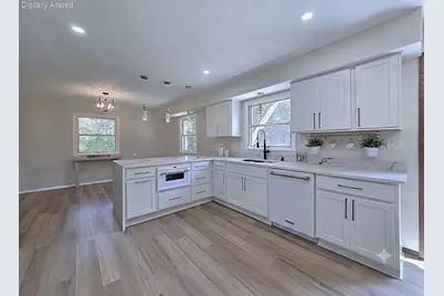 N85W17745  Ann Ave, Menomonee Falls, WI 53051 - Photo 2