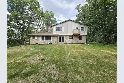 N85W17745  Ann Ave, Menomonee Falls, WI 53051 - Photo 64