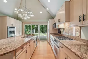 S46W28740 Perren Dale Rd, Genesee, WI 53189 - Photo 6