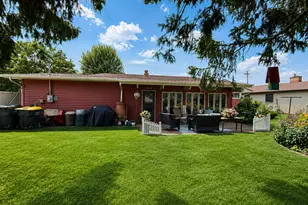 1020 East Ave, Tomah, WI 54660 - Photo 2