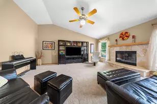 2336 N University Dr, Waukesha, WI 53188 - Photo 4