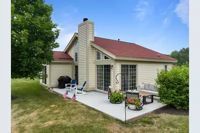 1630  Highland Dr #7-50, Geneva, WI 53147 - Photo 32