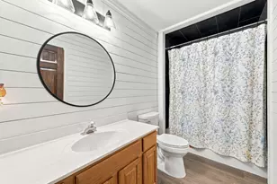 5829 Winstar Ln, Racine, WI 53402 - Photo 24