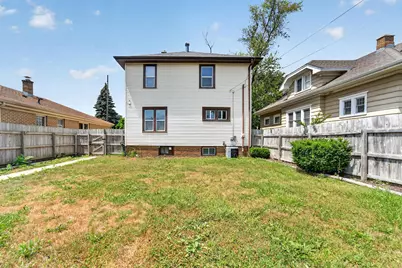 2045  Deane Blvd, Racine, WI 53403 - Photo 18