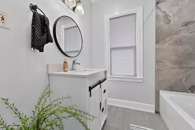 2045  Deane Blvd, Racine, WI 53403 - Photo 14