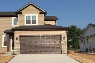754 Pleasant Park Ct, Johnson Creek, WI 53038 - Photo 1