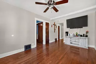 9012 W Greenfield Ave, West Allis, WI 53214 - Photo 4