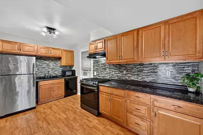 9012 W Greenfield Ave, West Allis, WI 53214 - Photo 12
