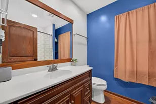 9012 W Greenfield Ave, West Allis, WI 53214 - Photo 8