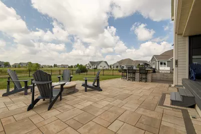 35105  Castle Rock Dr, Summit, WI 53066 - Photo 48
