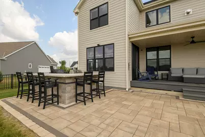 35105  Castle Rock Dr, Summit, WI 53066 - Photo 44