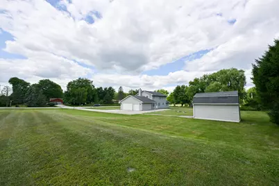 108  High Forest Dr, Grafton, WI 53012 - Photo 20