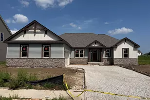 1276 Wild Rye Ln, Oconomowoc, WI 53066 - Photo 2