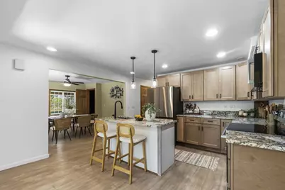 W207S8286  Hillendale Dr, Muskego, WI 53150 - Photo 6