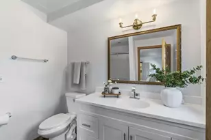 W207S8286 Hillendale Dr, Muskego, WI 53150 - Photo 10