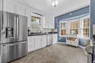 2534 N 67th St, Wauwatosa, WI 53213 - Photo 16