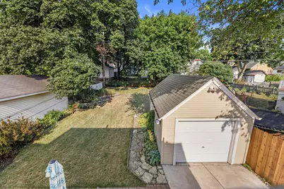 2534 N 67th St, Wauwatosa, WI 53213 - Photo 42