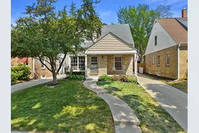 2534 N 67th St, Wauwatosa, WI 53213 - Photo 2