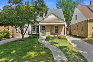2534 N 67th St, Wauwatosa, WI 53213 - Photo 2