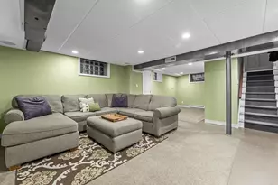 2534 N 67th St, Wauwatosa, WI 53213 - Photo 30