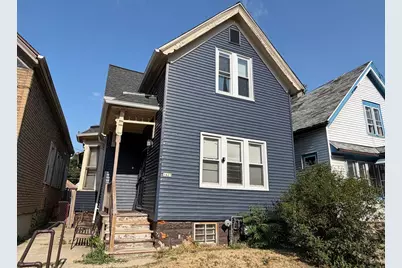 1427 N 24th Pl, Milwaukee, WI 53205 - Photo 1