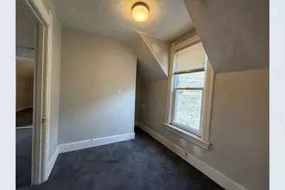1427 N 24th Pl, Milwaukee, WI 53205 - Photo 16