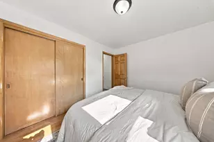 2814 S Cleveland Park Dr, West Allis, WI 53219 - Photo 18