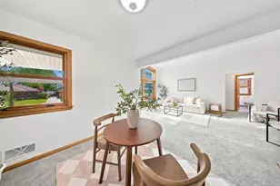 2814 S Cleveland Park Dr, West Allis, WI 53219 - Photo 6