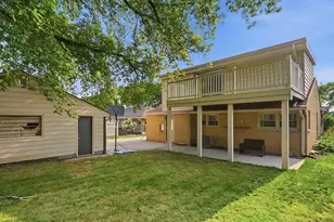 2814 S Cleveland Park Dr, West Allis, WI 53219 - Photo 48